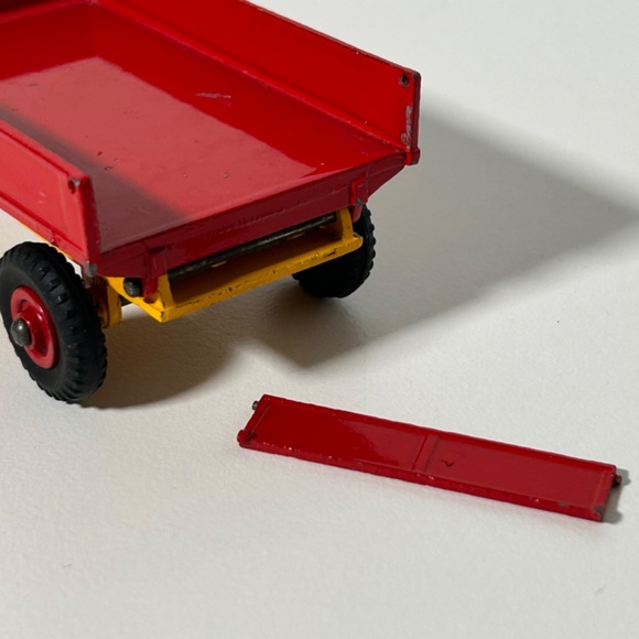 Vintage 60s Meccano Dinky Toys Weeks Farm Tipping Trailer #319 Made in England - Picture 8 of 11